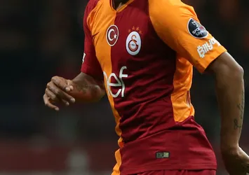 Bir yıldız daha kaydı! Cimbom'da 4. ayrılık
