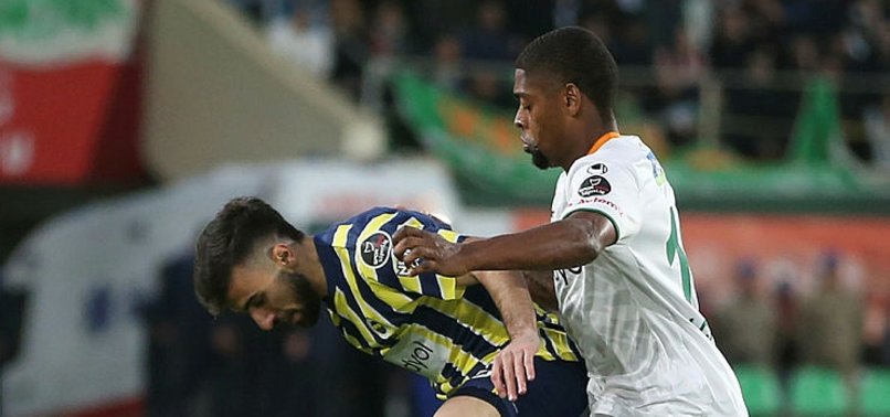 Fenerbahçe'nin golü VAR'dan döndü! İşte ofsayt pozisyonu