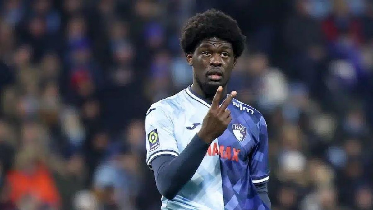 Beşiktaş'a 1.96'lık stoper! Bonservis bedeli...