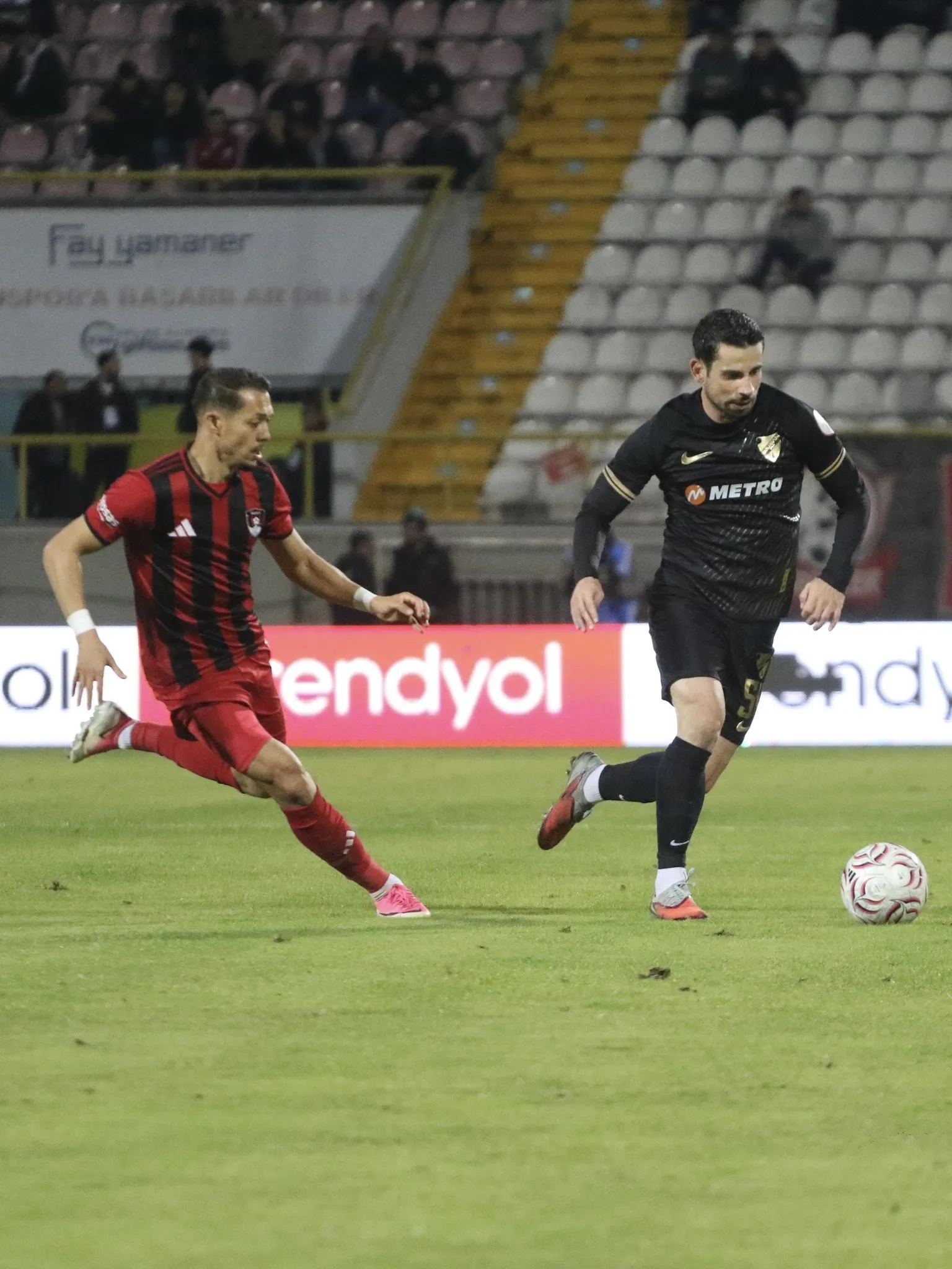 Vanspor FK, Boluspor'u deplasmanda 3-0 yendi