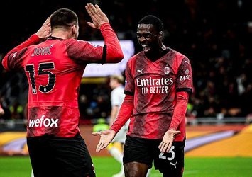 Milan 3 attı 3 puan aldı!