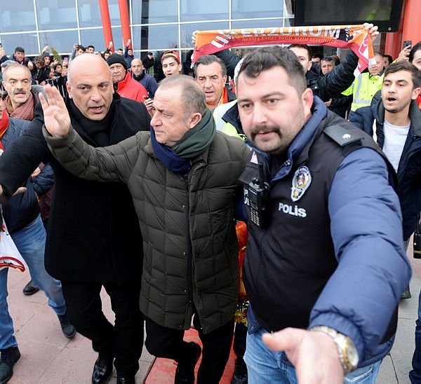Bir sürpriz daha olur mu?