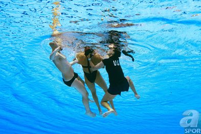 Dünya Su Sporları Şampiyonası’nda korku dolu anlar! Anita Alvarez suda bayıldı