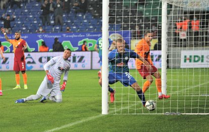 SON DAKİKA GALATASARAY HABERİ - Spor yazarları Rizespor - Galatasaray maçının ardından değerlendirmelerde bulundu!