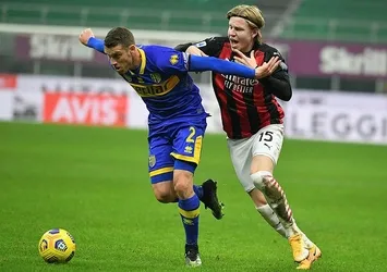 Milan 1 puanı uzatmalarda kurtardı