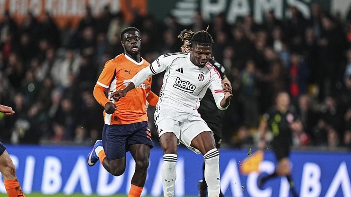 Beşiktaş'a El Bilal Toure’den kötü haber!