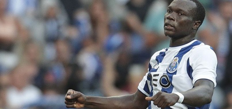 Aboubakar, Porto ile sözleşme uzattı!