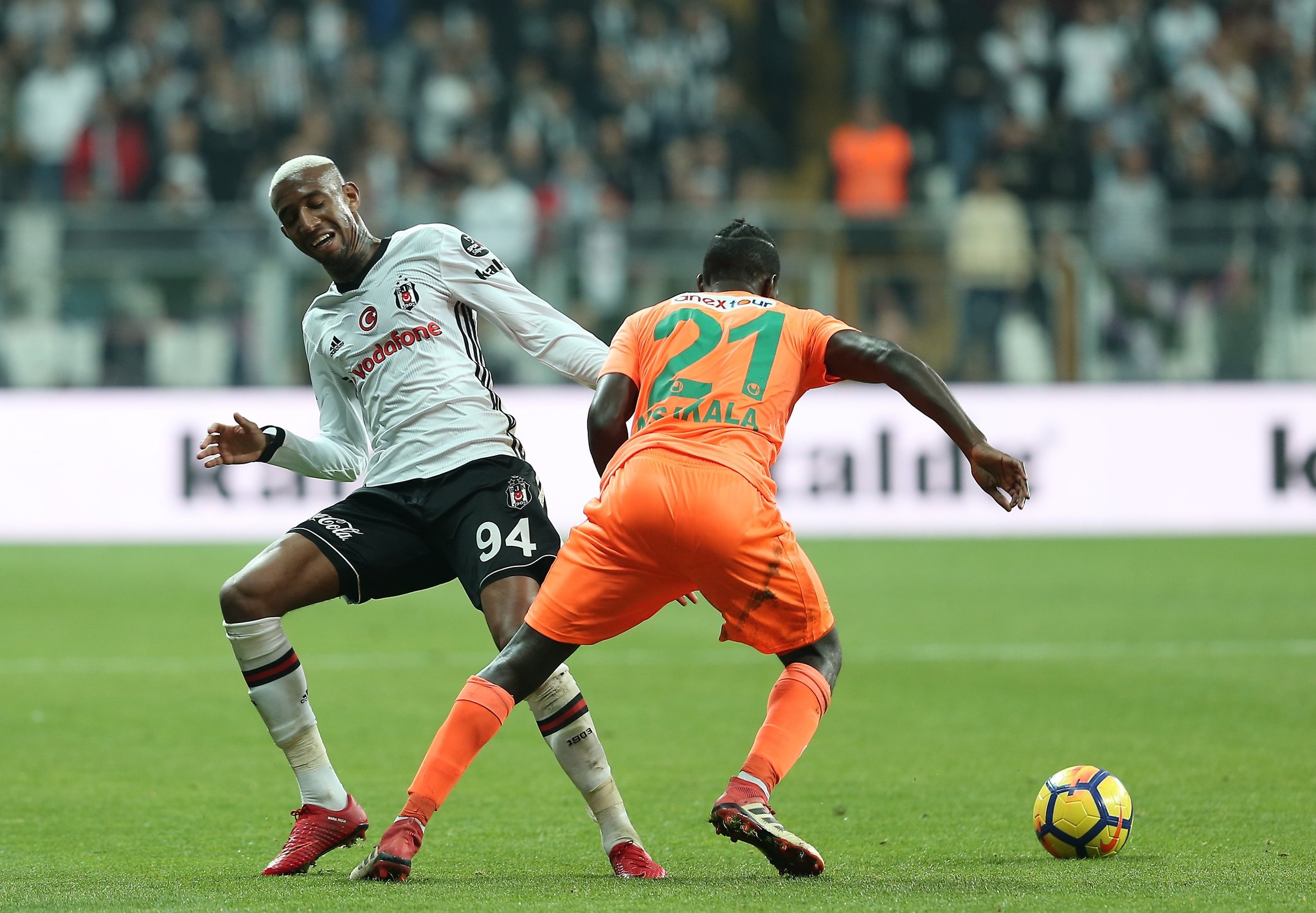 Talisca sosyal medyayı da salladı!