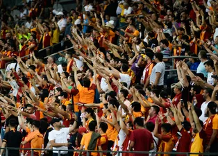 Galatasaray Augsburg maçından kareler!