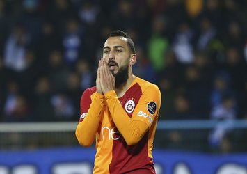 Galatasaray'a Mitroglou şoku! Sakatlandı