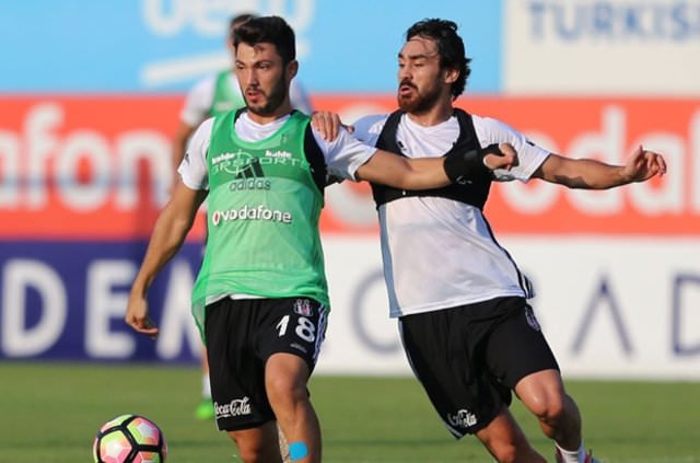 Hangi futbolcular sizin memleketinizden?