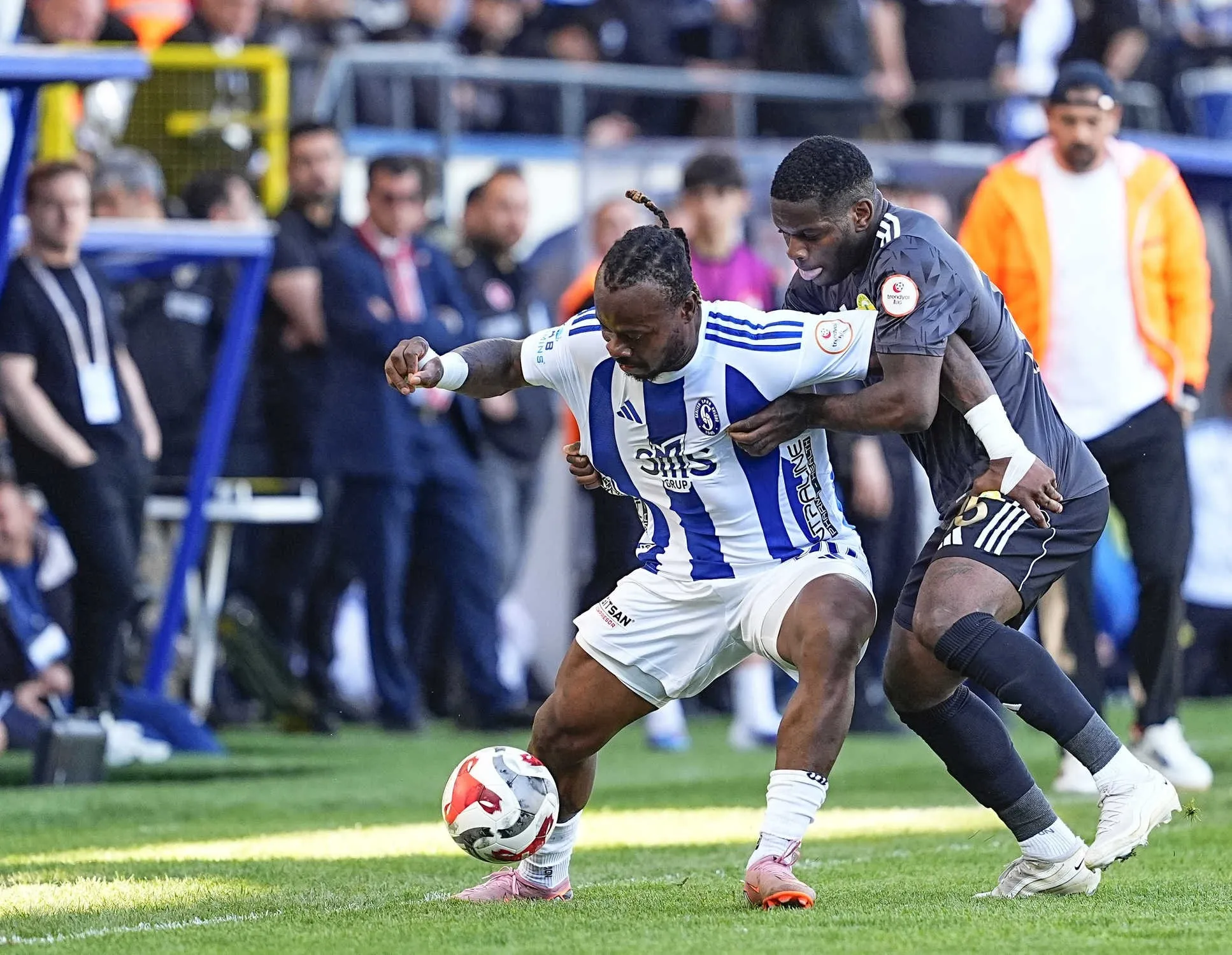 Sarıyer, Pendikspor'u 2-0 Mağlup Etti