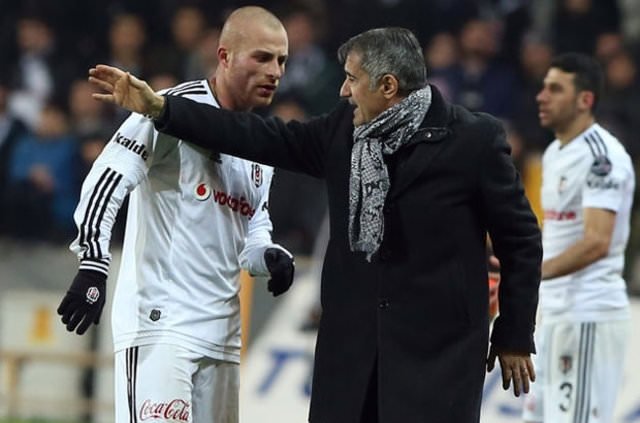 Şenol Güneş yıldız futbolcunun menajerini kovdu