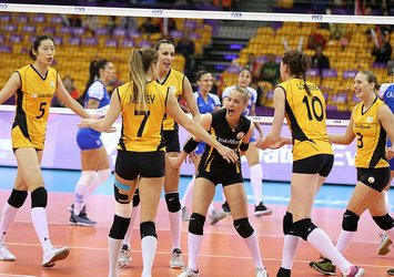 Dünya Şampiyonu VakıfBank basınla buluştu