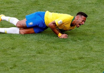 Neymar yine alay konusu oldu!