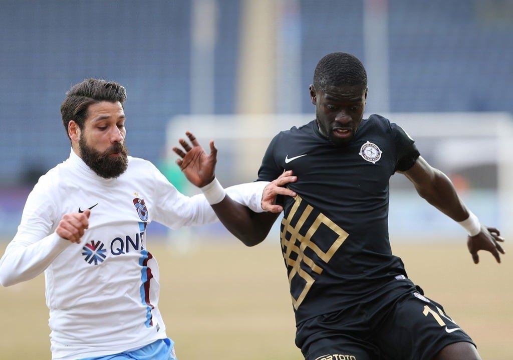 Osmanlıspor-Trabzonspor karşılaşmasından kareler