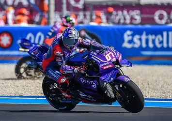 Toprak Razgatlıoğlu, Çekya'daki sprint yarışında 11. oldu