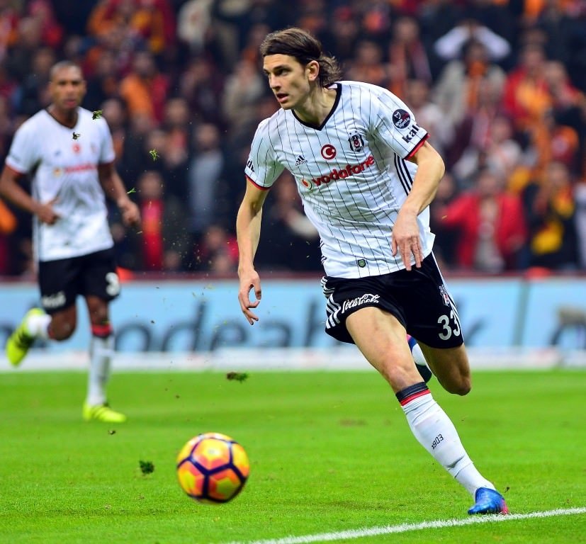 Galatasaray-Beşiktaş karşılaşmasından kareler