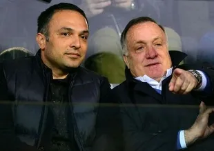 Advocaat derbi öncesi Galatasaray’ı takipte