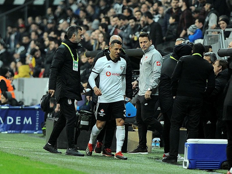 Beşiktaşlı yıldıza hapis şoku!