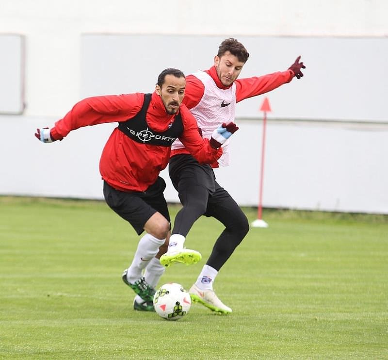 Ünlü futbolcuların birbirinden ilginç cevapları