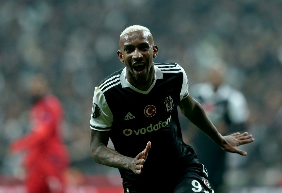 Talisca para basıyor!