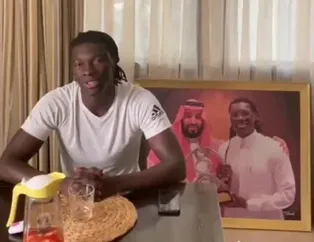 Bafetimbi Gomis'ten "evde kal" mesajı