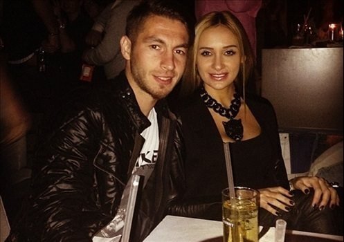 Galatasaraylı Diagne’nin sır eşini görenler şaşkına döndü!