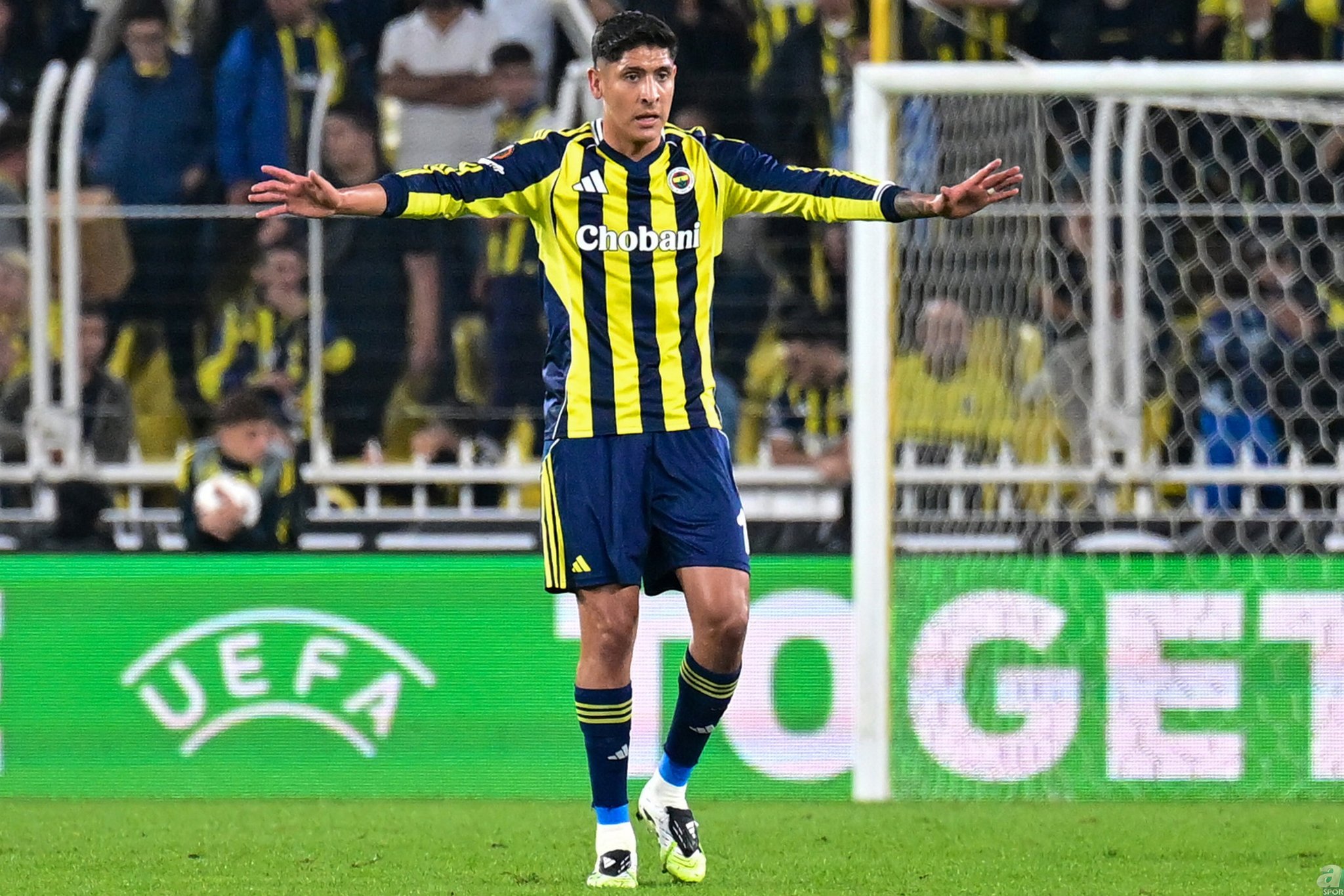 FENERBAHÇE HABERİ: İşte Edson Alvarez transferinin perde arkası! Devin Özek...