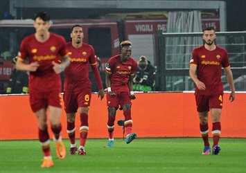 Leicester'ı deviren Roma finalde