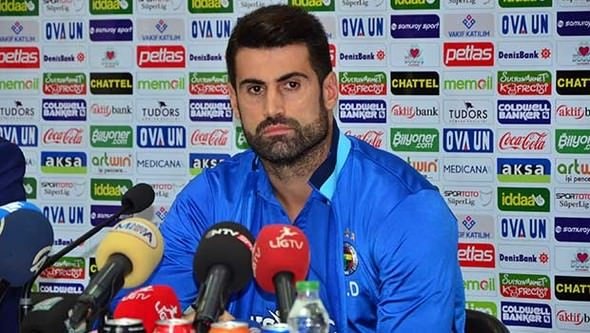 Derbiye saatler kala Volkan Demirel...