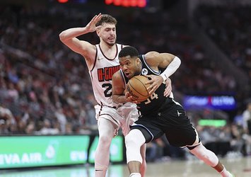 Alperen coştu Houston kazandı!
