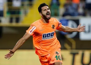 Fenerbahçe'den Emre Akbaba hamlesi
