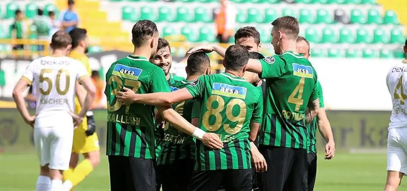 Akhisarspor Süper Lig'e veda maçında