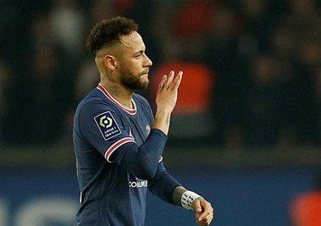Neymar: 3 yıl daha PSG'deyim!