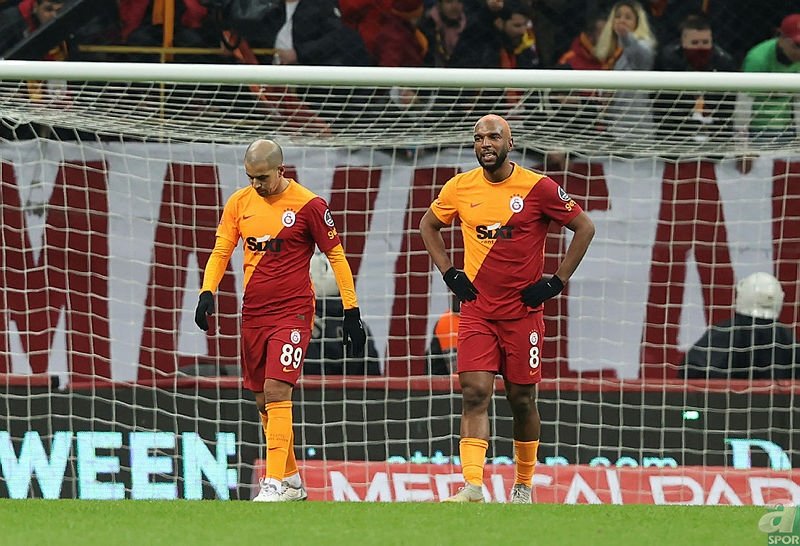 GALATASARAY HABERLERİ: Okan Buruk’tan transfer kararı! 4 futbolcu birden...