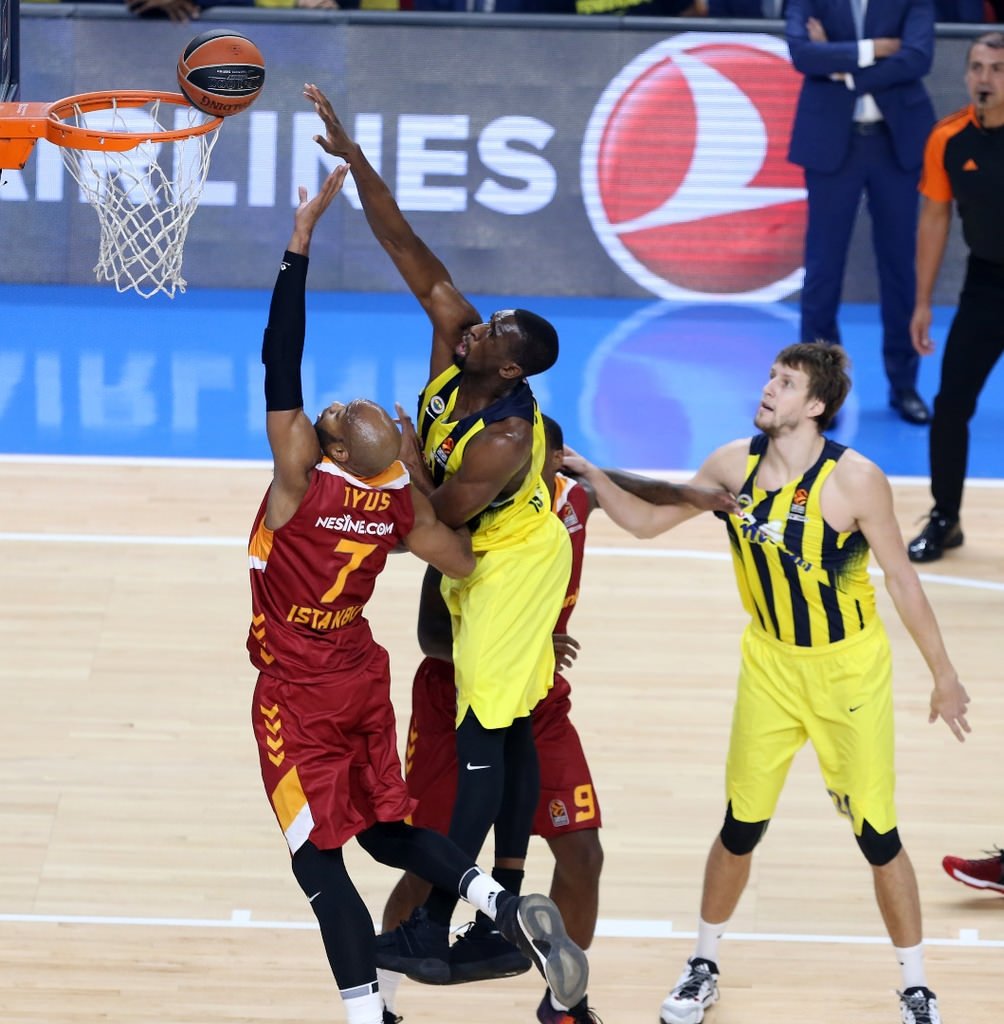 Fenerbahçe’den Galatasaray’a büyük fark