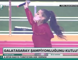 İrem Derici'den Galatasaray'a özel şarkı