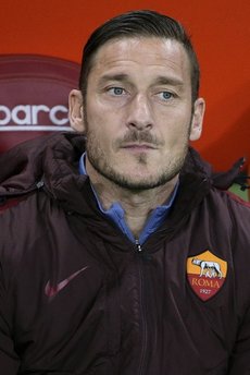 Totti emekliye ayrılıyor