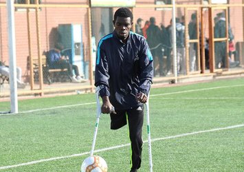 Afrikalı ampute futbolcu Şanlıurfa'ya transfer oldu
