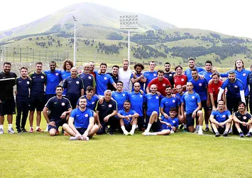 Antalyaspor, Erzurum kampını tamamladı