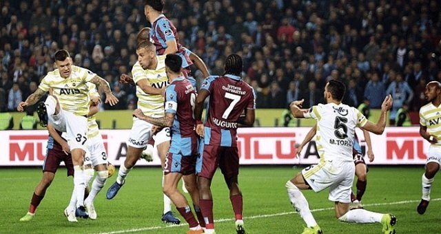 Nefesler tutuldu... Gözler Fenerbahçe-Trabzonspor derbisinde