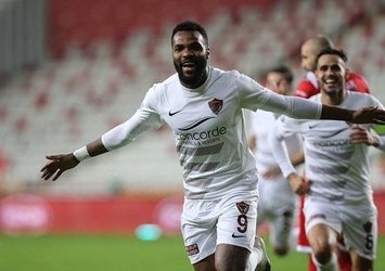 Boupendza'dan flaş G.Saray itirafı!