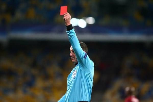 UEFA’dan flaş karar! Beşiktaş’ı yakan hakem...