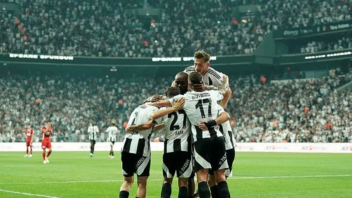Beşiktaş 4 - 2 Antalyaspor (MAÇ SONUCU - ÖZET)