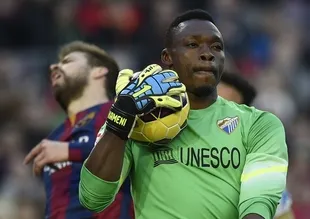 Fenerbahçe, Carlos Kameni'yi resmen açıkladı