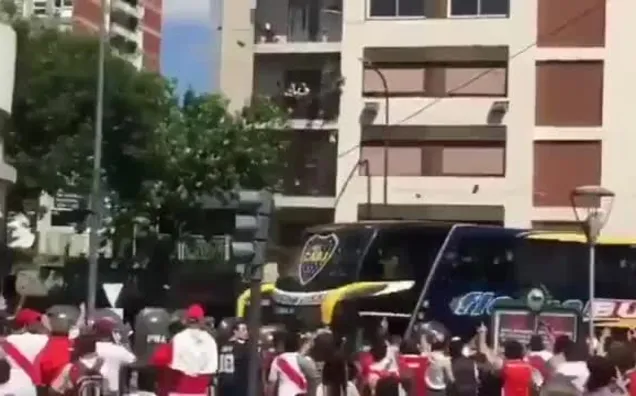 River Plate - Boca Juniors maçı öncesinde futbol terörü!