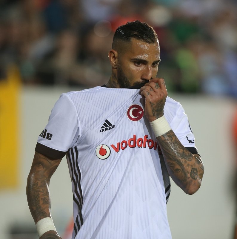 Beşiktaş Quaresma’yı 8 Milyon Euro’ya gönderiyor
