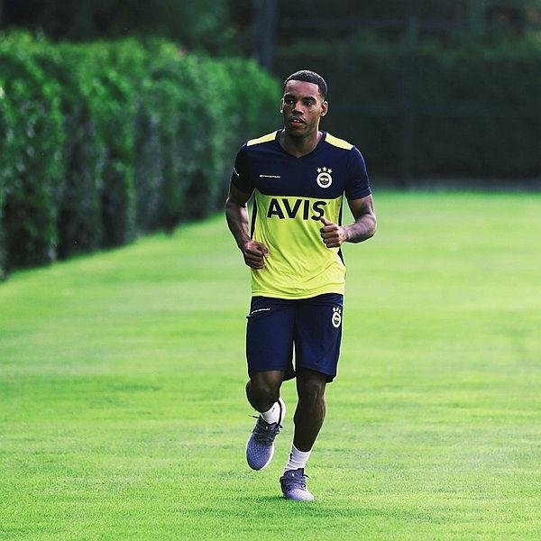 Fenerbahce De 24 Numara Artik Onun Aspor
