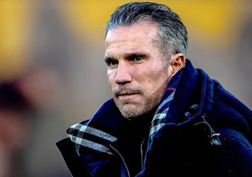 Van Persie'den F.Bahçe'nin yıldızına kanca!